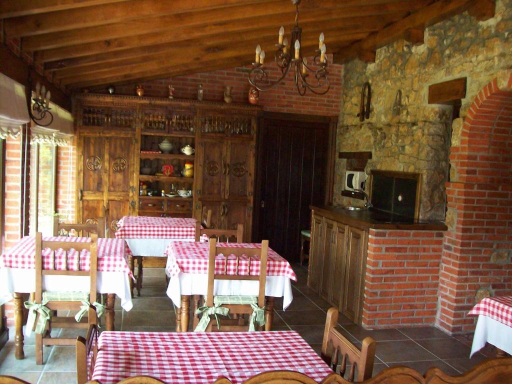 Posada Herran Santillana del Mar Exterior photo